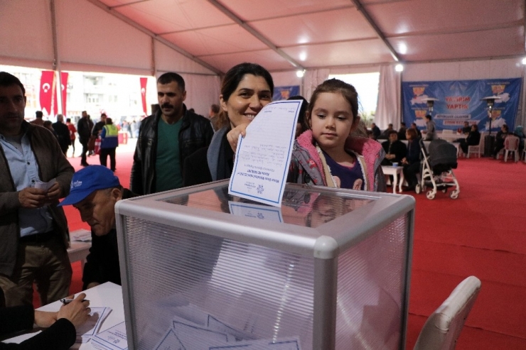 Halk Yeşil Alan İstedi, Büyükşehir Yapıyor