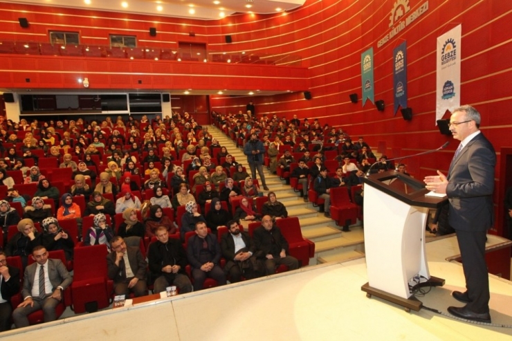 Abdülhamid Han Gebze’de Anıldı