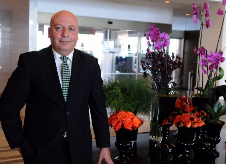 Turoyd Başkanı: "Sektör Dışından Gelen Yöneticiler Yüzünden Otelcilik Sektörü Tehlikede"