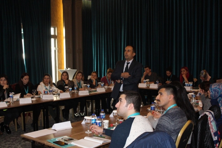 Sağlık Çalışanları Eğitimden Geçti