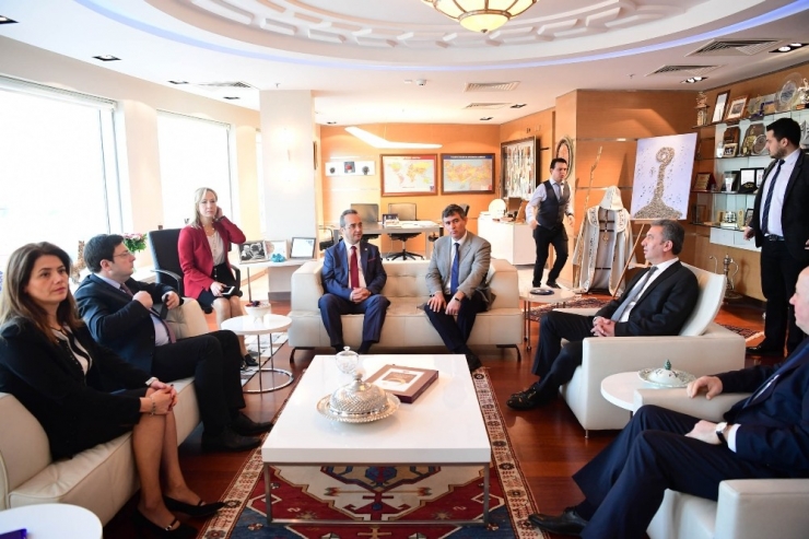 Chp’den Türkiye Barolar Birliğine Ziyaret