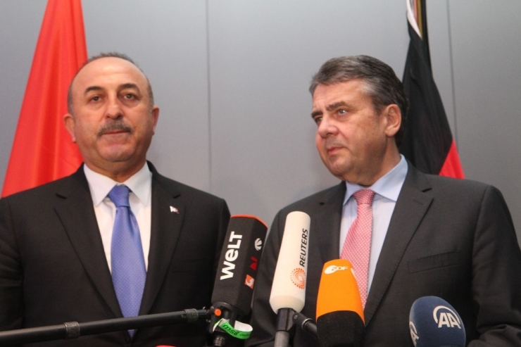 Bakan Çavuşoğlu, Alman Mevkidaşı Gabriel İle Bir Araya Geldi