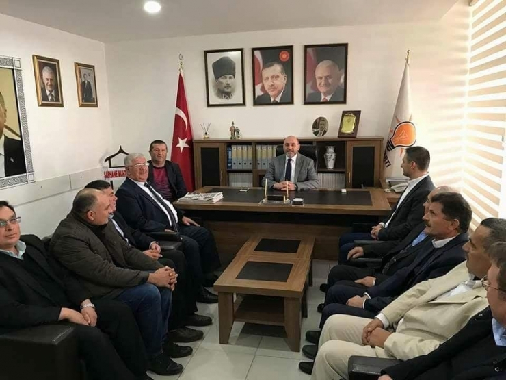 Şaphane Ak Parti Heyeti’nden Başkan Çetinbaş’a ’Hayırlı Olsun’ Ziyareti