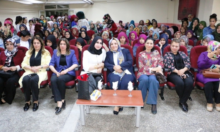 ‘Eğitimde Anne Kız El Ele’ Eğitim Projesi Harran’da