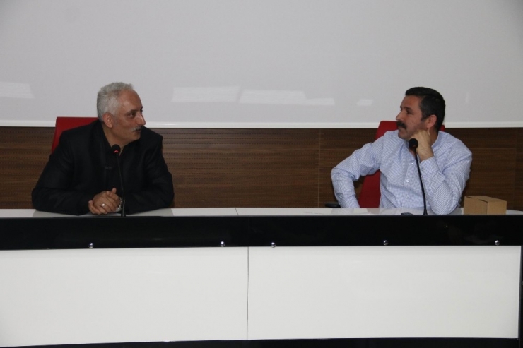 Erü’de Derrida Konferansı