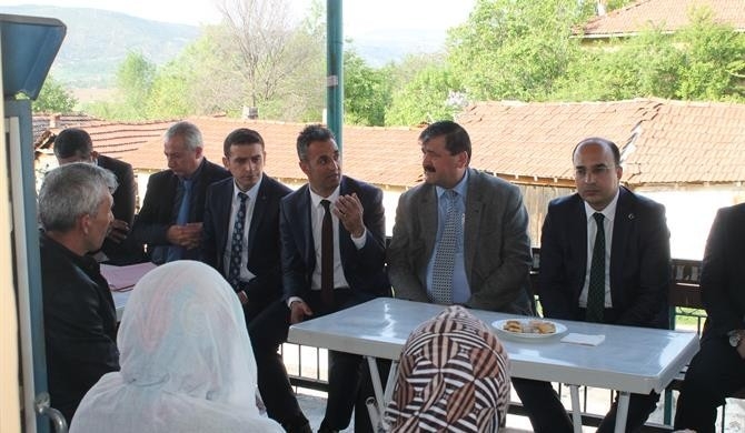 İl Müdürü Yoldaş Çiftçilerle Bir Araya Geldi