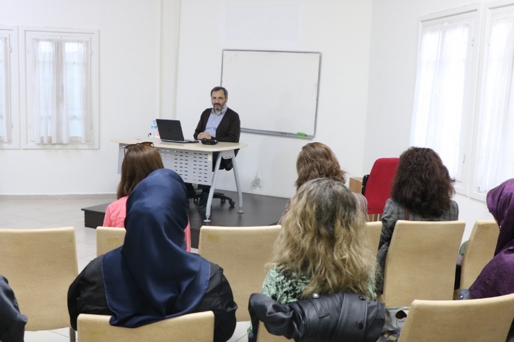 Mesnevi Okumalarında Son Ders Zili Çaldı