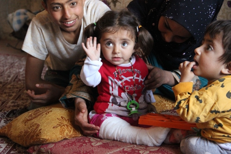 3 Yaşındaki Hülya’nın Kemikleri Cam Gibi Kırılıyor