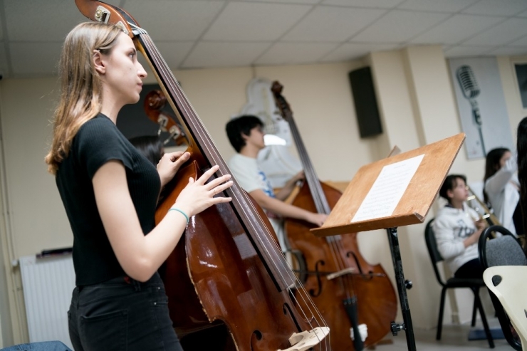 İki Elin Sesi Var Çocuk Senfoni Orkestrası Tiran Yolcusu