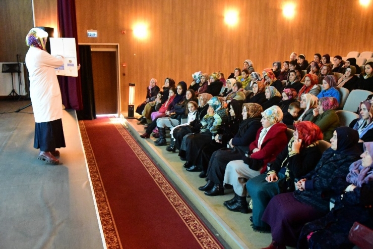 İpekyolu Belediyesinden “İnternet Ve Teknoloji Bağımlılığı” Semineri