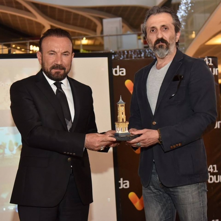 İzmit’te Yılın Kısa Film Oyucuları Ödüllerini Aldı