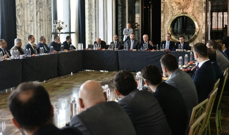 Bakan Kurtulmuş: "Yeni Dönemde Güçlü Türkiye’yi Oluşturmak Mecburiyetindeyiz"