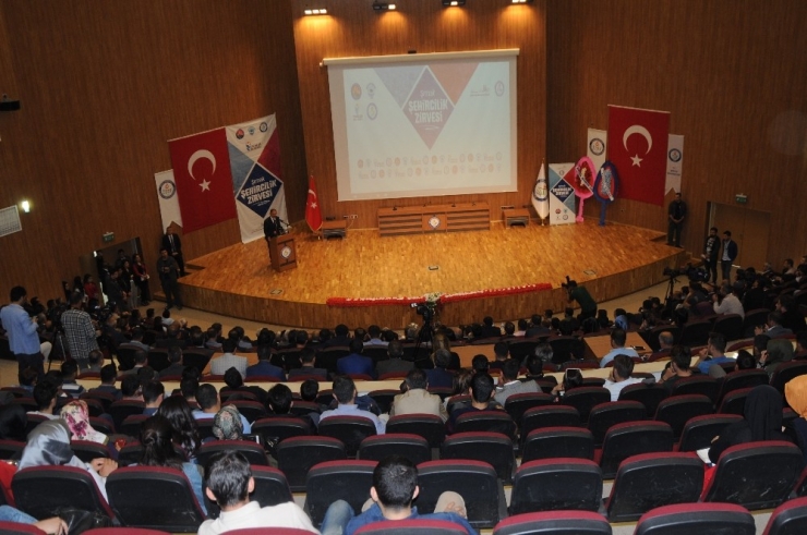 Bakan Özhaseki: “Asrın Başında Cetvelle Çizdiler, Şimdi Mahalle Mahalle Bölüyorlar”