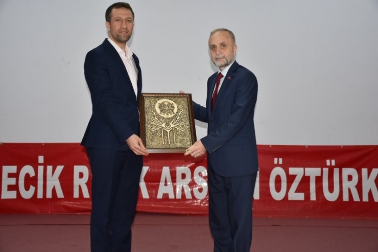 Bilecik’te "Teknoloji Girişimciliği Tecrübe Paylaşımı Etkinliği” Düzenlendi