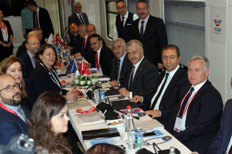 Bakan Ahmet Arslan: "Halkalı-kapıkule Demiryolu Projesiyle Ab Ülkelerini Türkiye’ye Taşımacılık Anlamında Komşu Yapmış Olacağız"