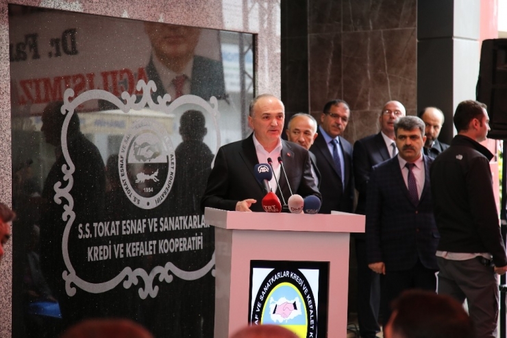 Bakan Özlü, "Seçimleri Fırsat Bilerek, Ekonomimiz Üzerinde Spekülasyon Yapılmasına Asla İzin Vermeyeceğiz"