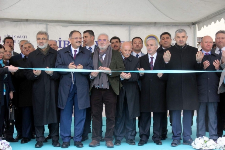 Birlik Vakfı Kayseri Şubesi Törenle Açıldı