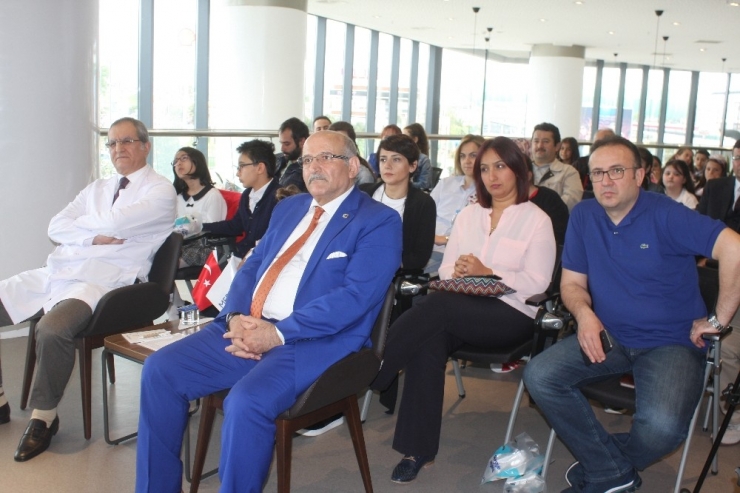 Minik Kalemler Medicana Hastanesi’nden Ödüllerini Aldı