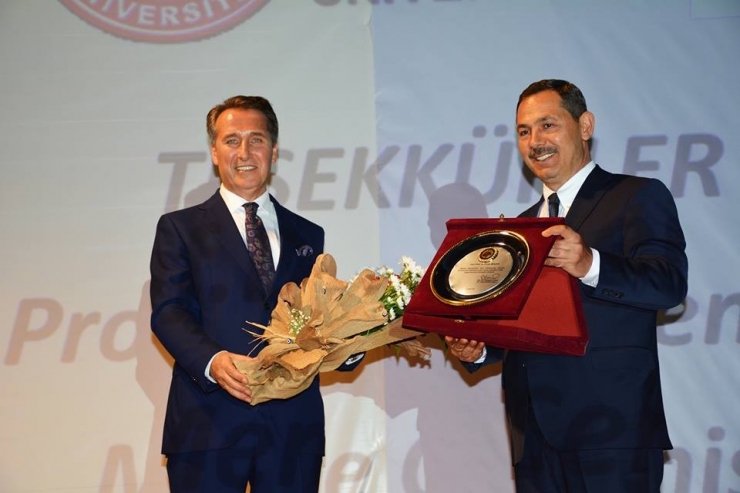 Prof. Dr Bender: “Ülkemizde Meme Kanserine Her Yıl 20 Bin Vaka Ekleniyor”