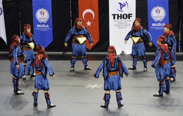 Halk Oyunları Yarışmasında Muğla’ya 3 Birincilik