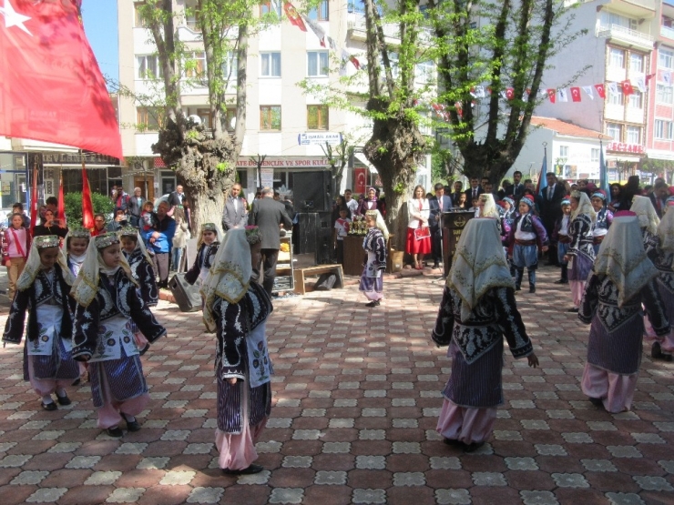 Sandıklı’da 23 Nisan Coşkusu