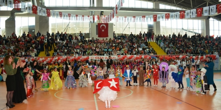 Dilovası’nda 23 Nisan Coşkusu