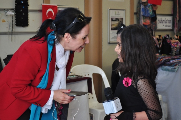 Hanımeli Sokak’ta 23 Nisan Coşkusu