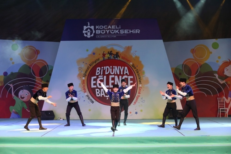 Aslan Müzikali İlk Gösterisini Kocaeli’de Yaptı