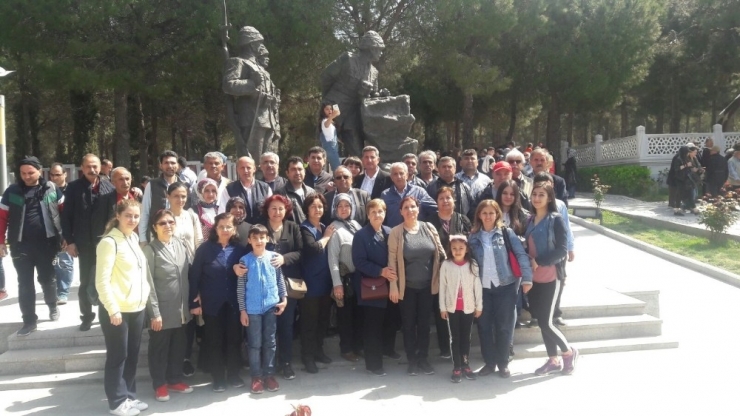 Salihli’de İki Odadan Çanakkale Gezisi