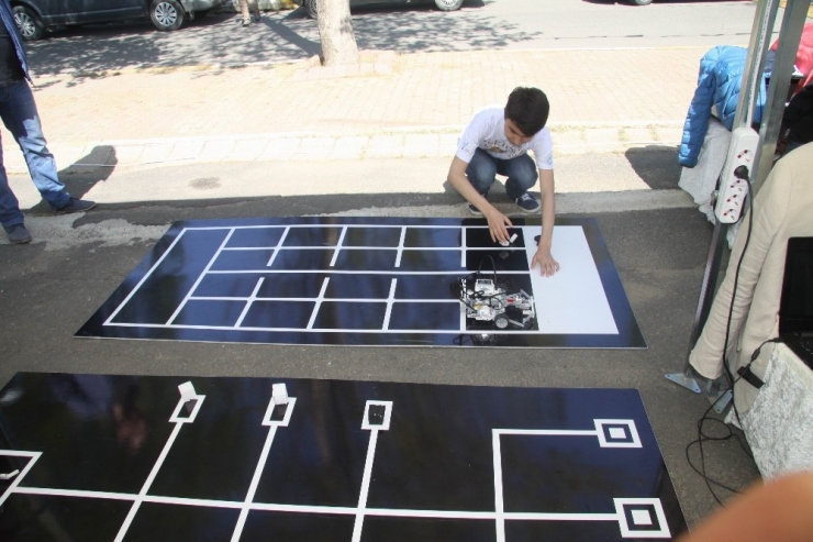 Çocuklardan Teknoloji Festivali