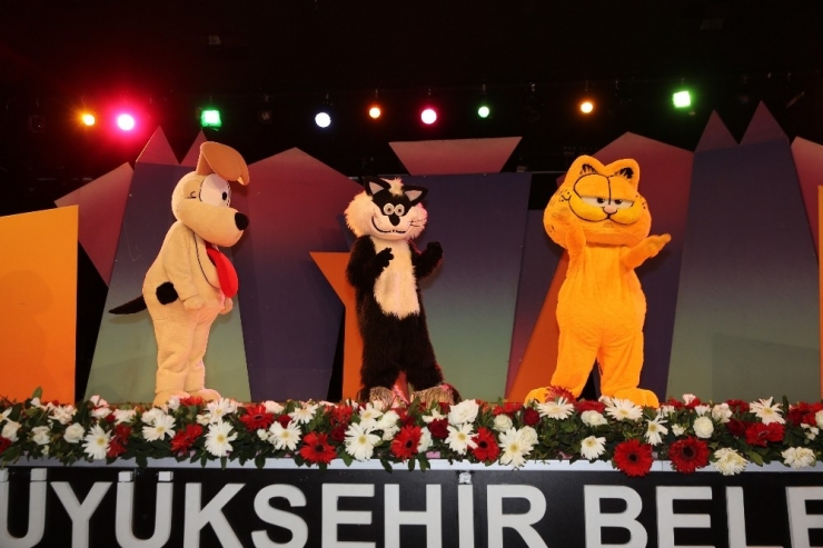 Büyükşehir’den Dört Ayrı Oyun