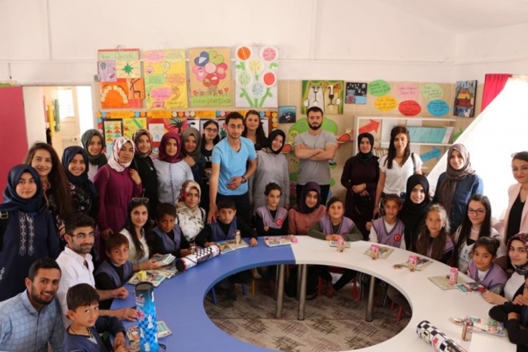 Geleceğin Öğretmenleri Minik Öğrencilerle Buluştu