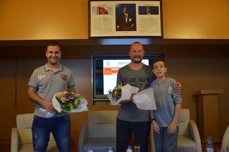 Öğrenciler Genç Girişimciler İle Tanıştı