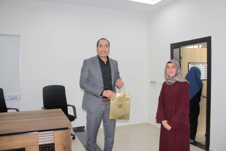 Saü’de ‘Yaradılışın Başlangıcı’ Söyleşi Düzenledi