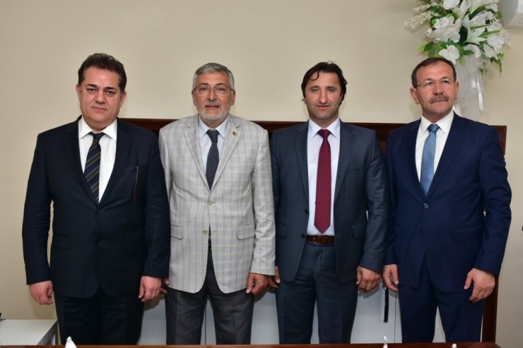 Başkan Bozkurt’tan Ünal’a Hayırlı Olsun Ziyareti
