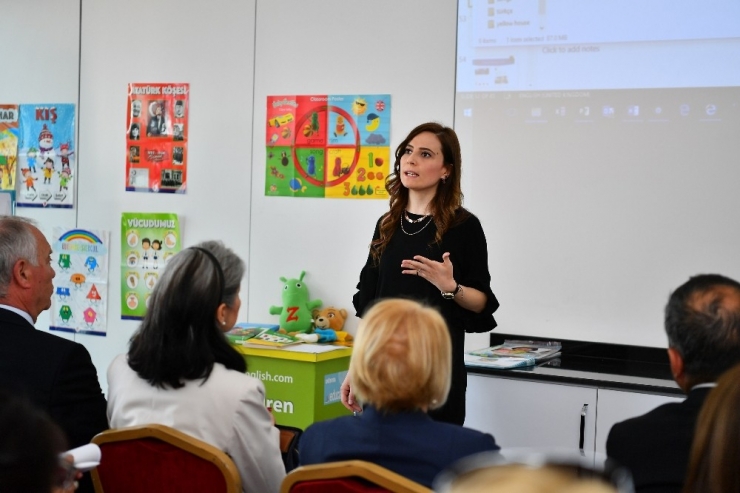 Beylikdüzü’nde Çocuklar Erken Yaşta Doğru Metotlarla İngilizce Öğrenecek