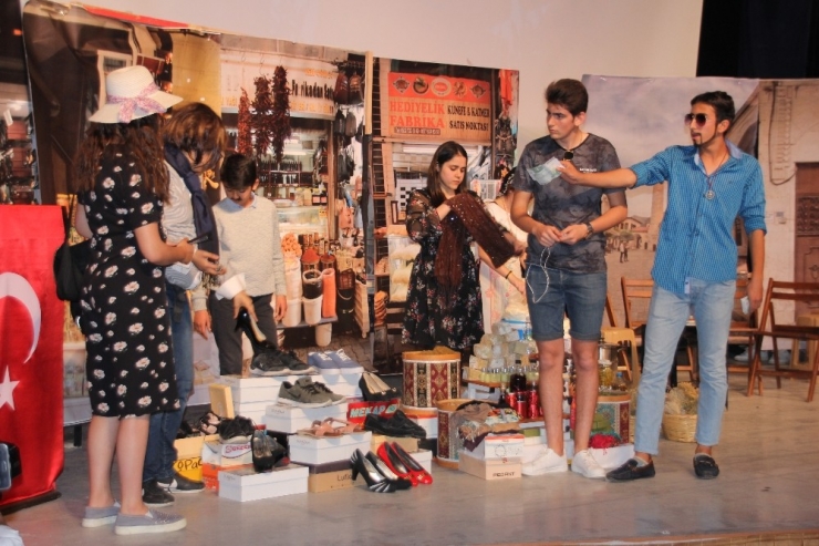 Öğrenciler Antakya’yı Tiyatroyla Anlattı