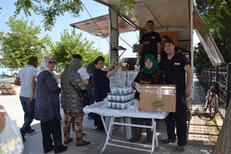 Demiryolcular Şehitleri İçin Lokma Hayrı Düzenledi
