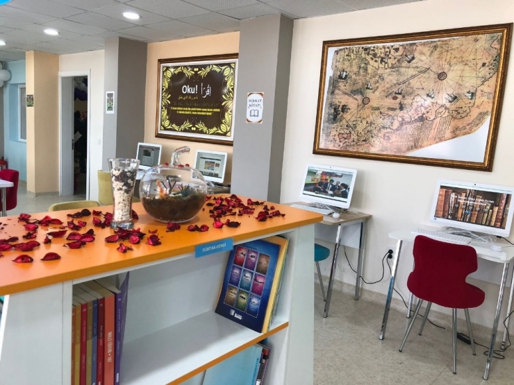 Alaplı Teknik Ve Endüstri Meslek Lisesi’nde ’Z-kütüphane’ Açıldı