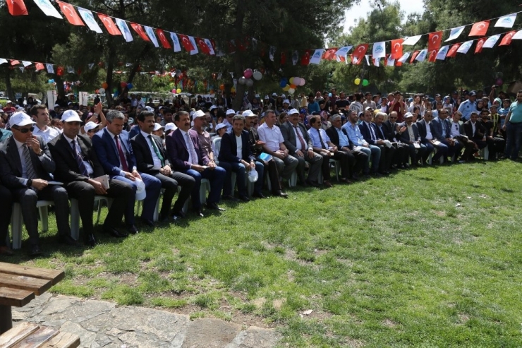 Eyyübiye Belediyesinden ‘Eyyübiye Okuyor’ Projesine 40 Bin Kitap Desteği