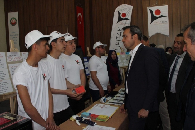 Müdür Yıldırım: İmam Hatip Liseleri Dini Eğitim Vermenin Dışında Artık Bilimsel Çalışmalarda Yapıyor