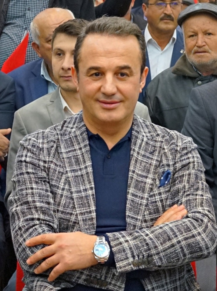 Ak Partili Şengül, “İzmir İçin Önemli Projeler Geliyor”