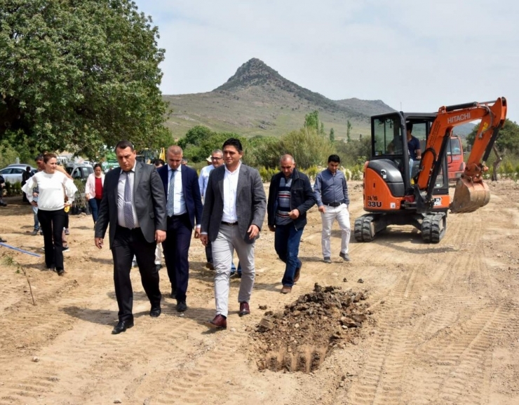 Aliağa’da Ağaç Dikim Etkinliği