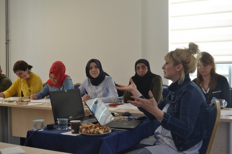 Öğrenci Ve Personele Kalite Eğitimi Verildi