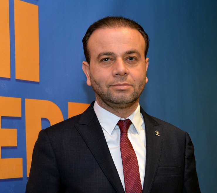 Ak Parti Adana Milletvekili Aday Adayı Gülaçtı: "Kavga, Polemik, Kriz Değil; Proje, Fikir, Hizmet Üreteceğiz"