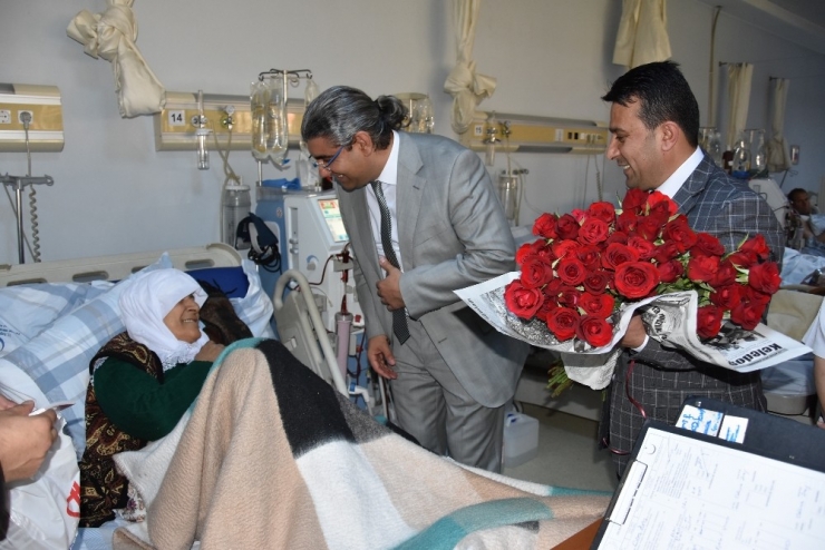 Başhekim Parlak’tan Hastalara ‘Kandil’ Ziyareti