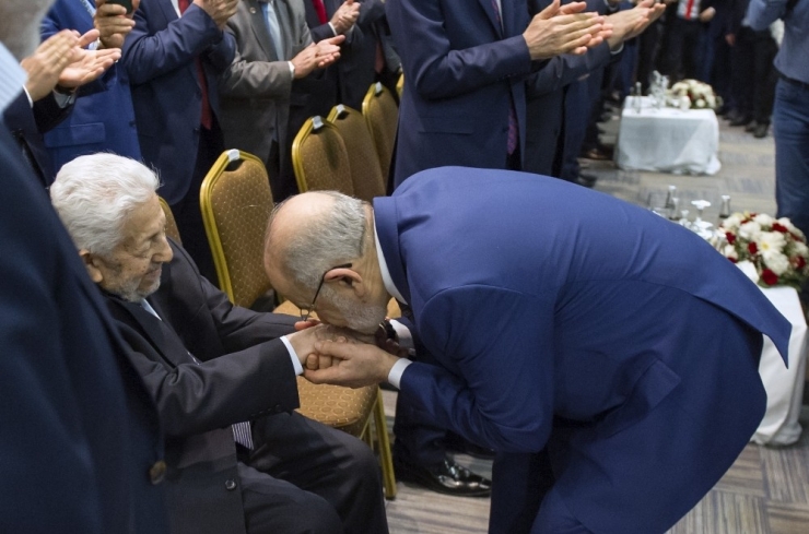 Sp’nin Cumhurbaşkanı Adayı Karamollaoğlu