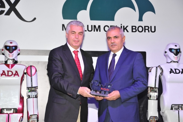 Bossa’yı Satın Alan İsrafil Uçurum’a ‘Yılın İşadamı’ Ödülü