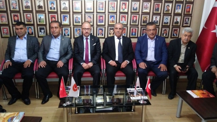 Milletvekili Aday Adayı Unat’dan Şehit Ailelerine Ziyaret