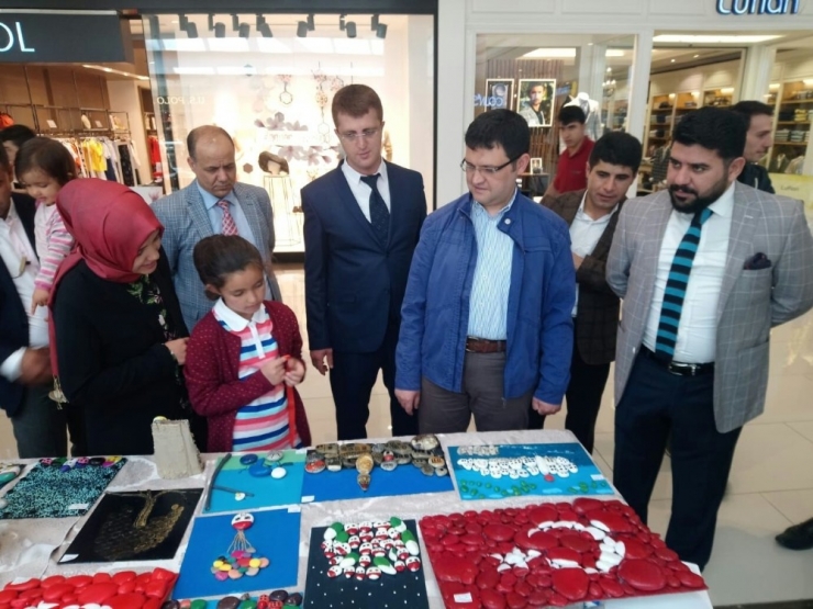 Gürpınar’da ‘Resim Ve Tasarım’ Sergisi